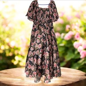 IVY CITY CO. NWT Black & Pink
Floral Smocked Puff Sleeve Maxi
Dress - Size 2X